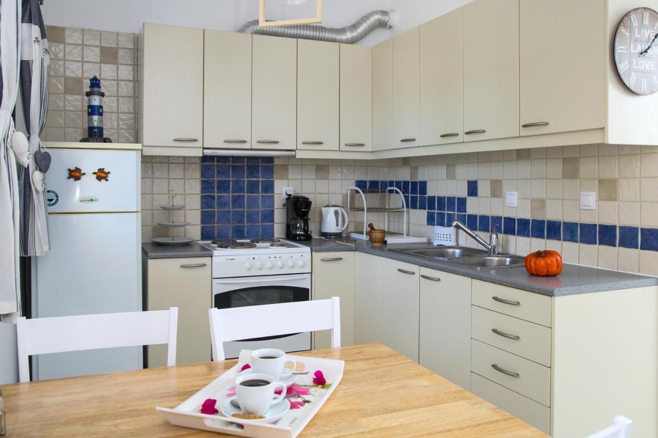 Mmm Apartment Makríjalosz Kültér fotó